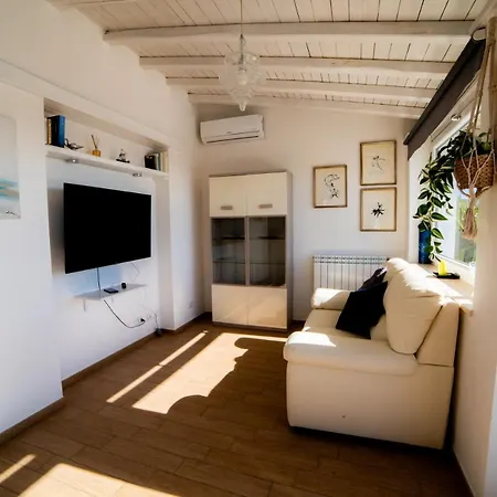 Francesca's Terrace Overlooking The Sea Apartamento *